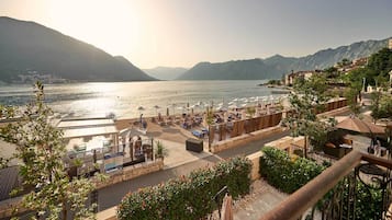 Villa, 3 Bedrooms, Beachfront | Balcony view