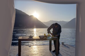 2 restaurants, breakfast, lunch served; local and international cuisine - Huma Kotor Bay Hotel and Villas (Kotor)