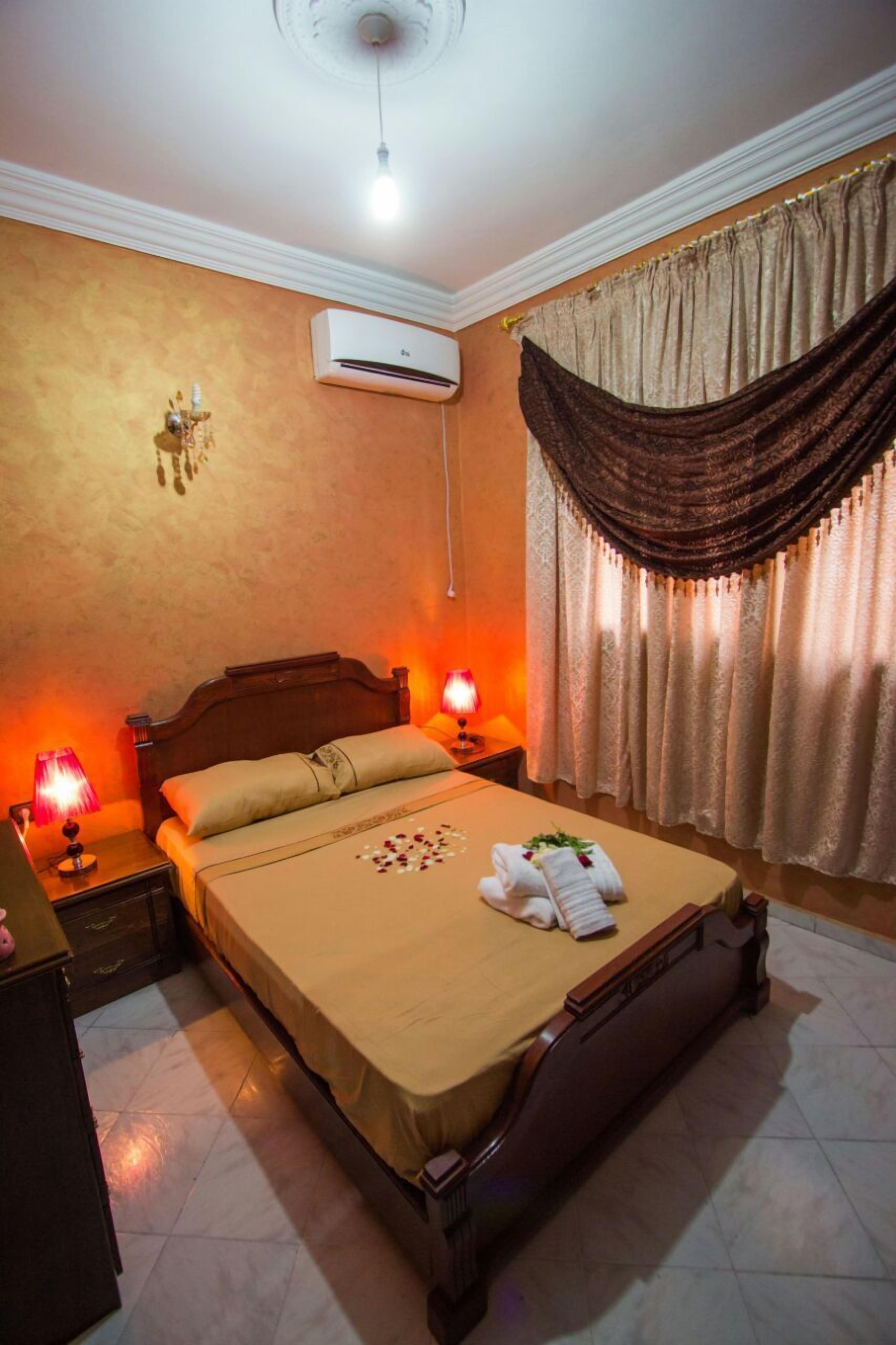 Apartment, 1 Bedroom | 1 bedroom, blackout curtains, free WiFi