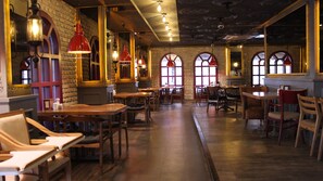 Food court - Borapark Hotel (Aziziye)