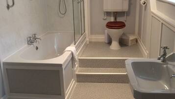 Double Room (Room1) | Hypo-allergenic bedding, individually decorated, individually furnished