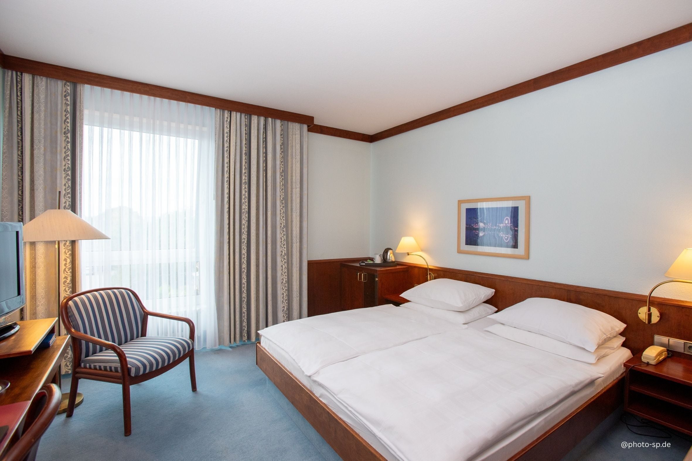 Chambre classique double | Bureau, espace de travail pour ordinateurs portables