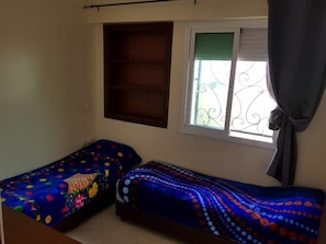 Apartamento, 2 quartos | 2 quartos, Wi-Fi (sobretaxa), roupa de cama
