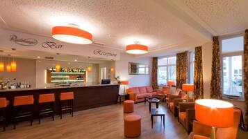 Bar (in der Unterkunft)