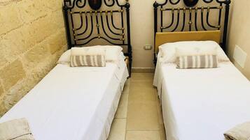 Family Room, 2 Bedrooms | 1 bedroom, premium bedding, down comforters, desk