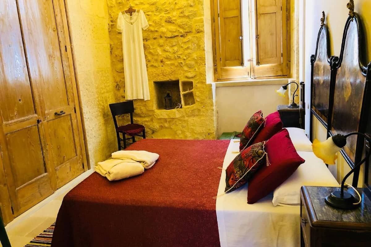 Chambre familiale, 2 chambres | 1 chambre, literie de qualité, couette en duvet, bureau