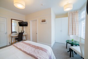 Desk, iron/ironing board, rollaway beds, free WiFi