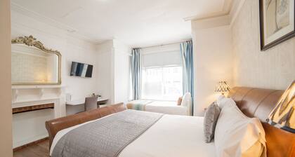 OYO Lonsdale Guest House