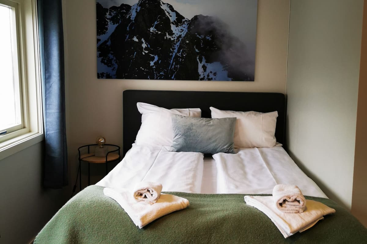 Superior Double Room, City View | Premium bedding, desk, blackout drapes, soundproofing