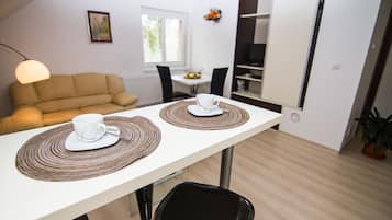 Deluxe Apart Daire, 2 Yatak Odası, Mutfak | Odadan manzara