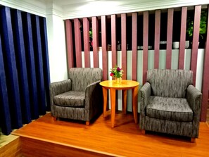 Àrea amb seients del vestíbul