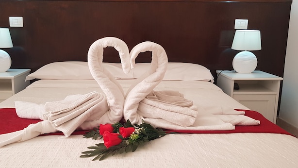 Wifi gratis y ropa de cama 