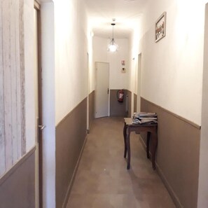 Interior - Hotel La Font de Lauro (Saumane-de-Vaucluse)