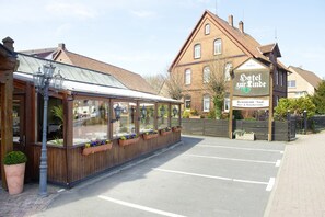 Free self-parking
