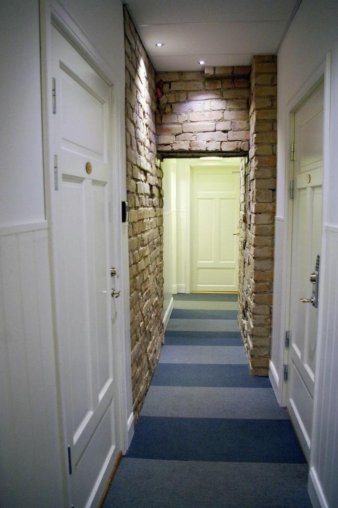 Vandrarhem Uppsala Kungsängstorg by null