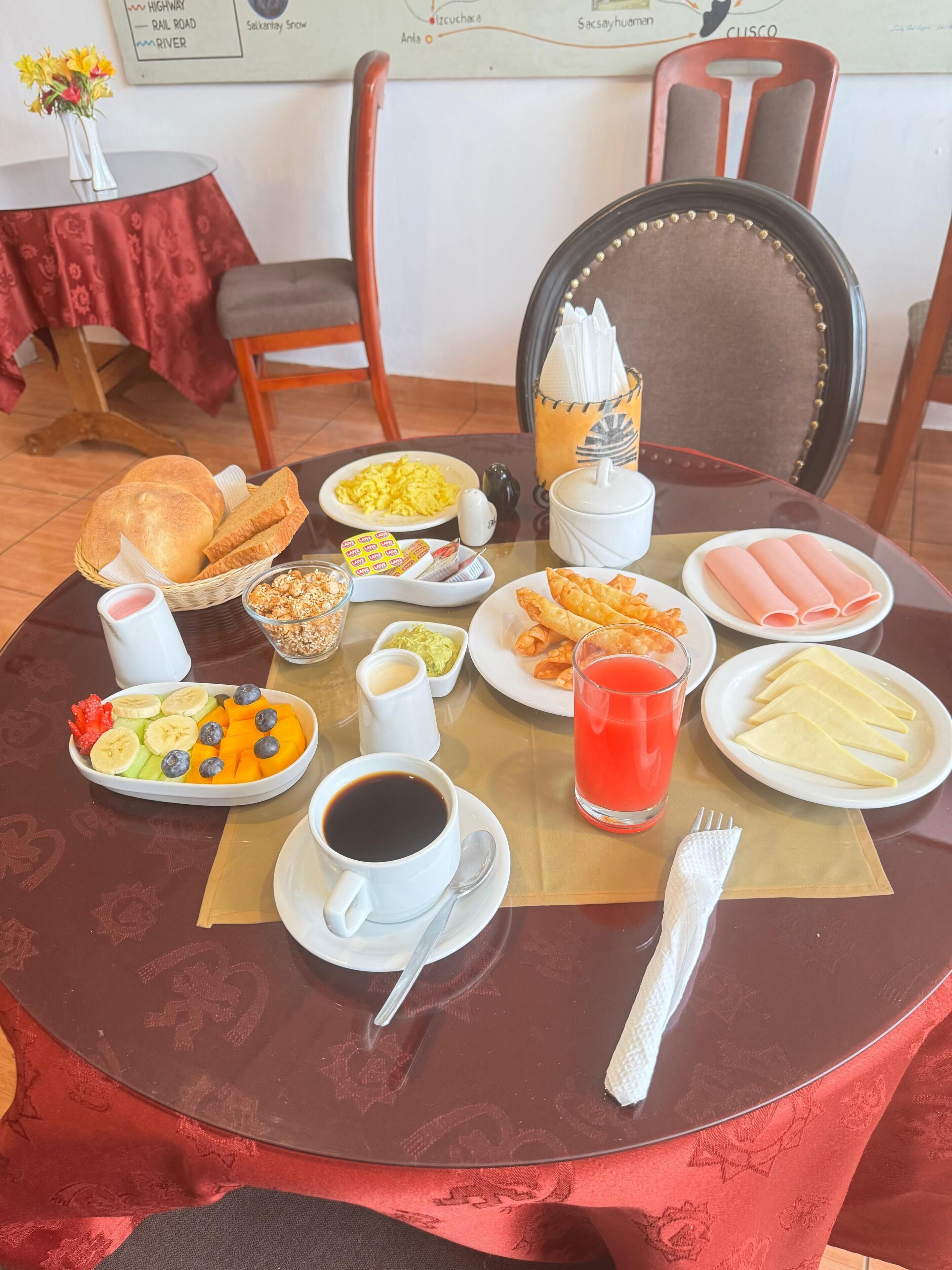 free daily continental breakfast