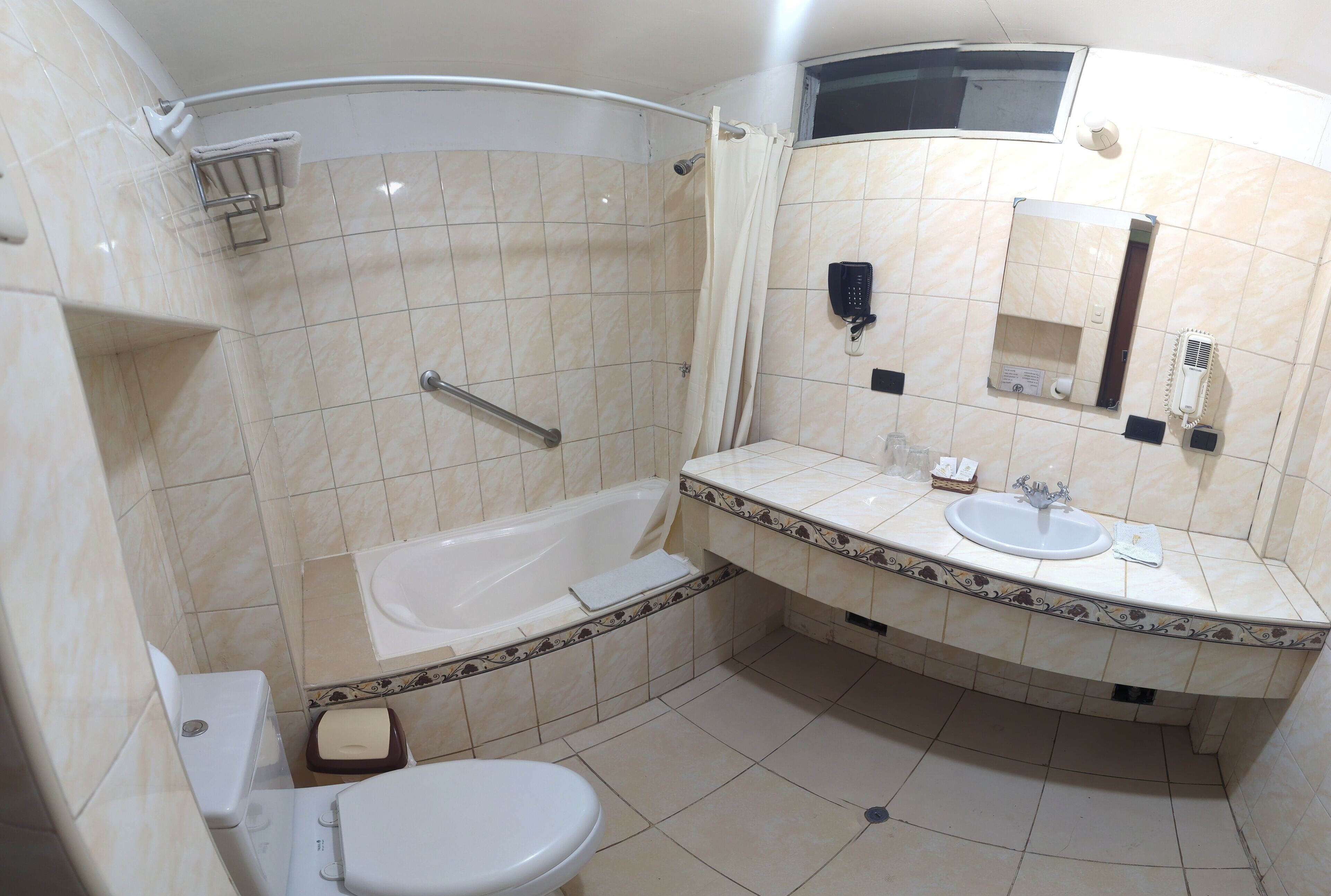 double room | bathroom | shower, free toiletries, hair dryer, towels