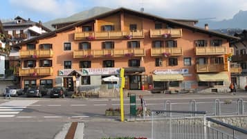 Facciata della struttura