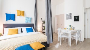 Room - Wenzigova apartments (Prague)