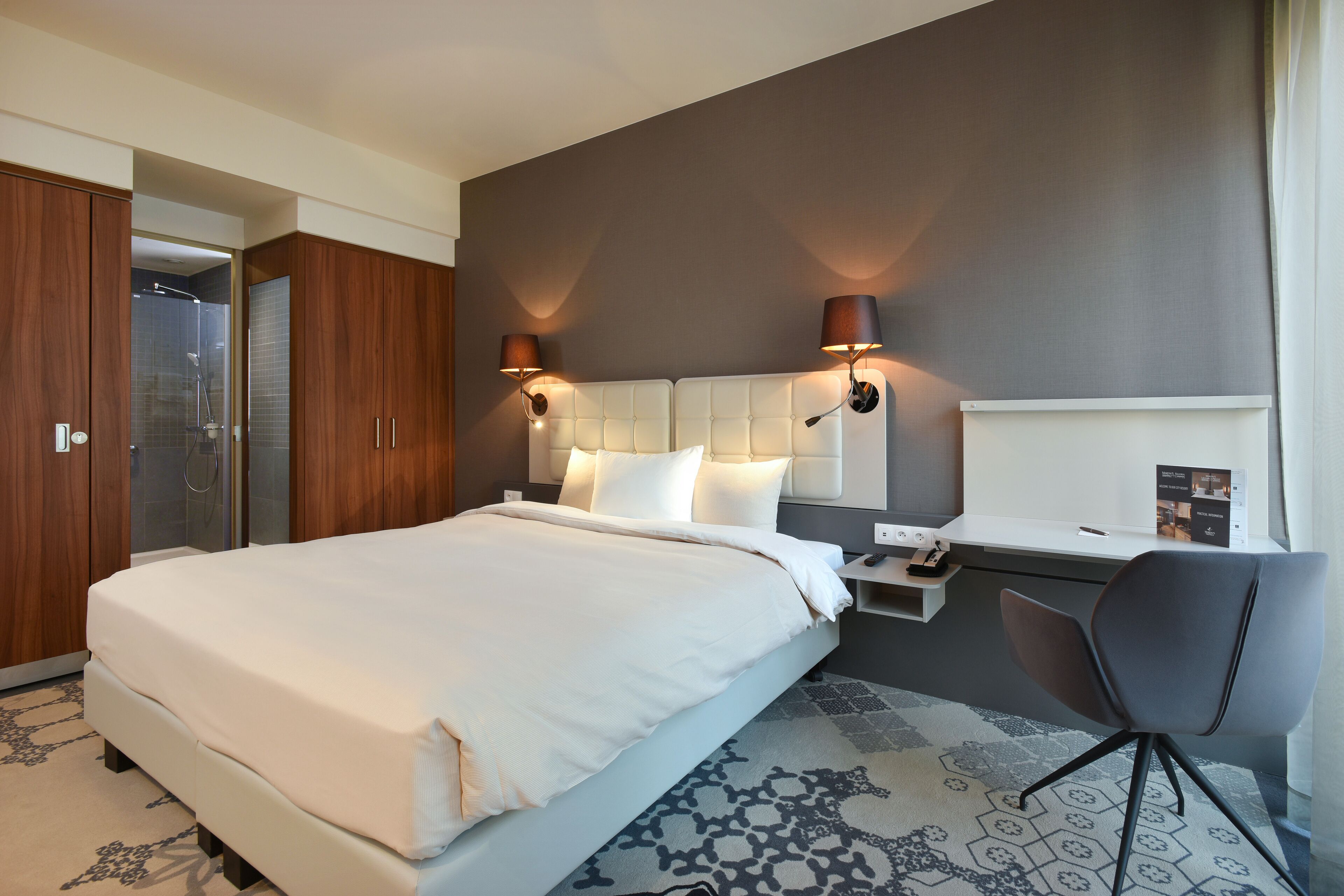 superior double or twin room | premium bedding, in-room safe, desk, laptop workspace