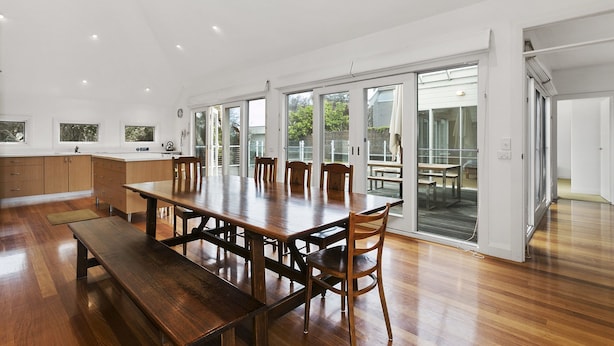 House, 3 Bedrooms | In-room dining - Perfect Blairgowrie Beach House (Blairgowrie)