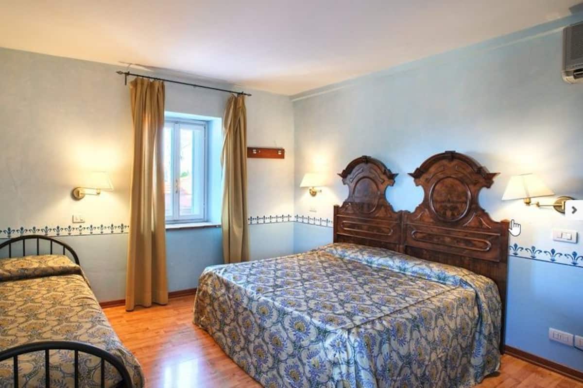 Camera tripla | Biancheria da letto di alta qualità, insonorizzazione