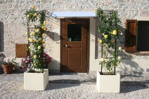 Front of property - B&B La Fenice (Mondaino)