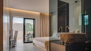 Suíte luxo, 1 quarto (Plunge Pool) | 1 quarto, roupas de cama premium, frigobar, cofres nos quartos