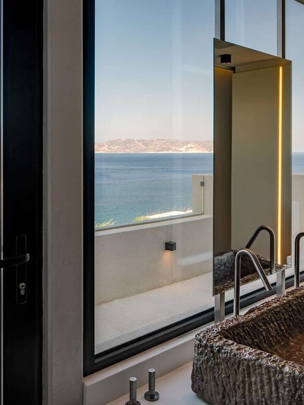 Free toiletries, hair dryer, bathrobes, slippers