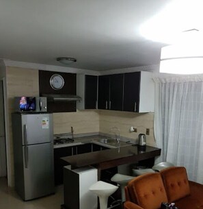 Fridge, coffee/tea maker - Amable Apart Hotel Escala Real (Coquimbo)