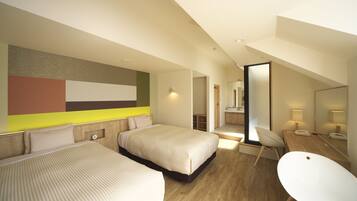 Superior Twin Room, Non Smoking | Premium bedding, in-room safe, desk, laptop workspace