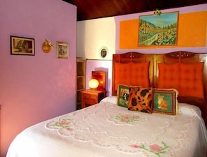 Desk, free WiFi, bed sheets