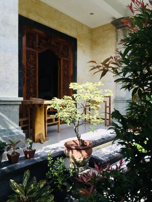 Front of property - Wina Ubud B&B (Ubud)