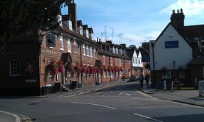 Front of property - St Michaels Cottage (St Albans)