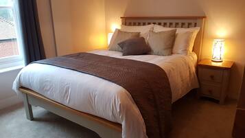 Cottage, 2 phòng ngủ | 2 phòng ngủ, bộ đồ giường cao cấp, bàn ủi/dụng cụ ủi quần áo