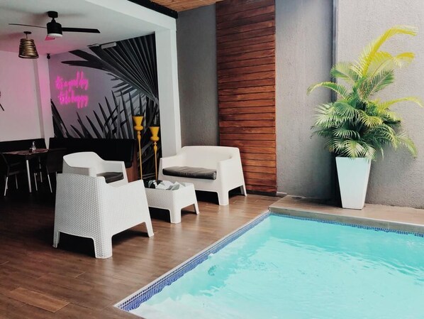 Terrace/patio - Hotel Remfort (Santa Ana)