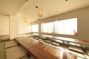 Dining - U-Topia (Kai)