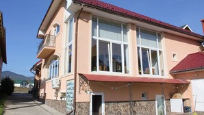 Front of property - Mini-Hotel Panna (Solochyn)