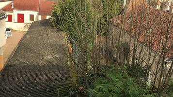 Chambre Double (2 pers max) | Literie de qualité supérieure, décoration personnalisée, bureau