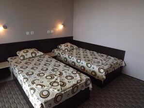 Minibar, Babybetten, kostenloses WLAN