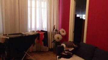 Basic-Apartment (2 persons) | Wohnbereich