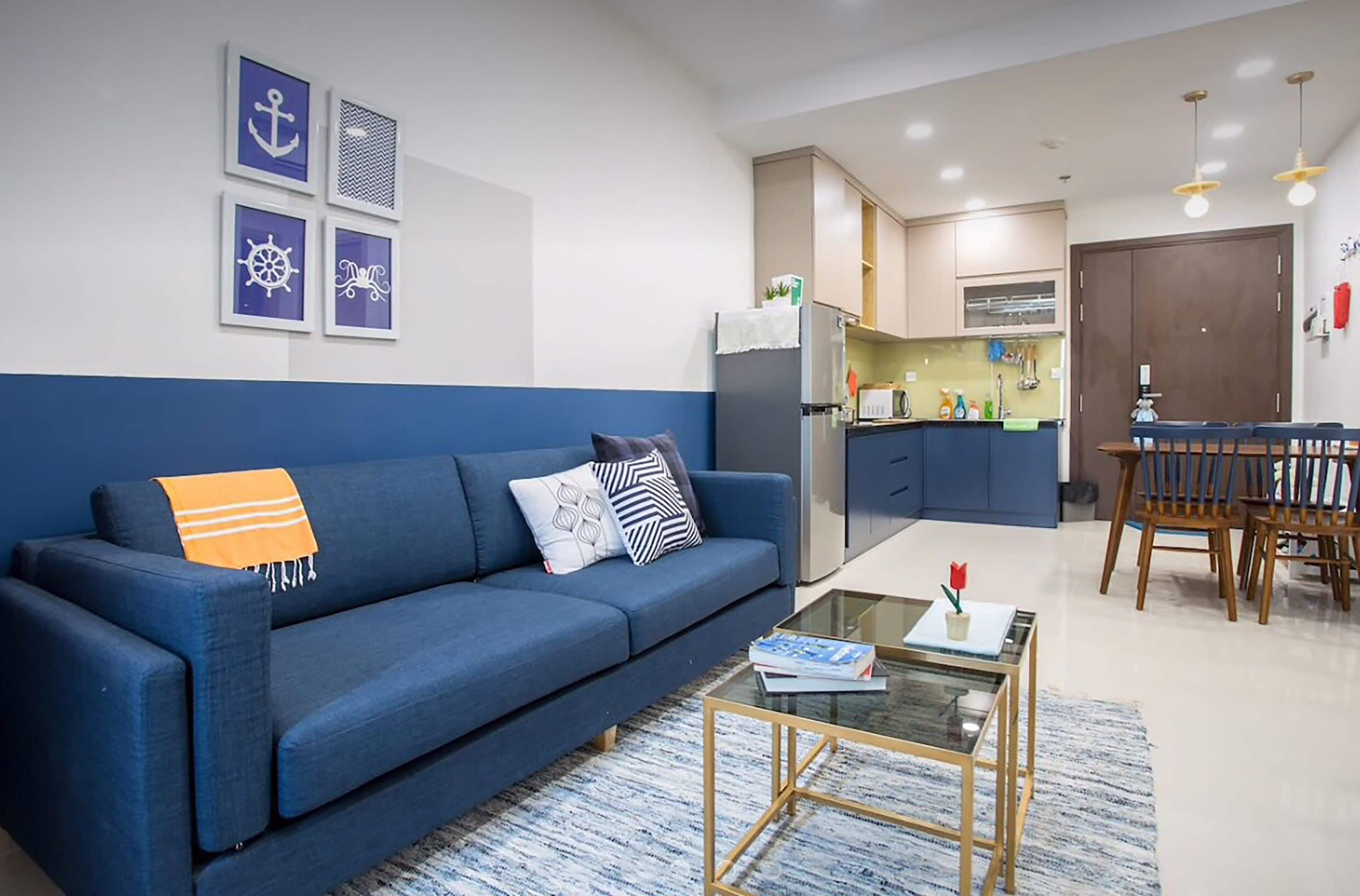 Apartamento, 1 quarto, vista para a cidade | Individualmente decorados, individualmente mobiliados, escrivaninha