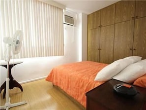 Iron/ironing board, free WiFi