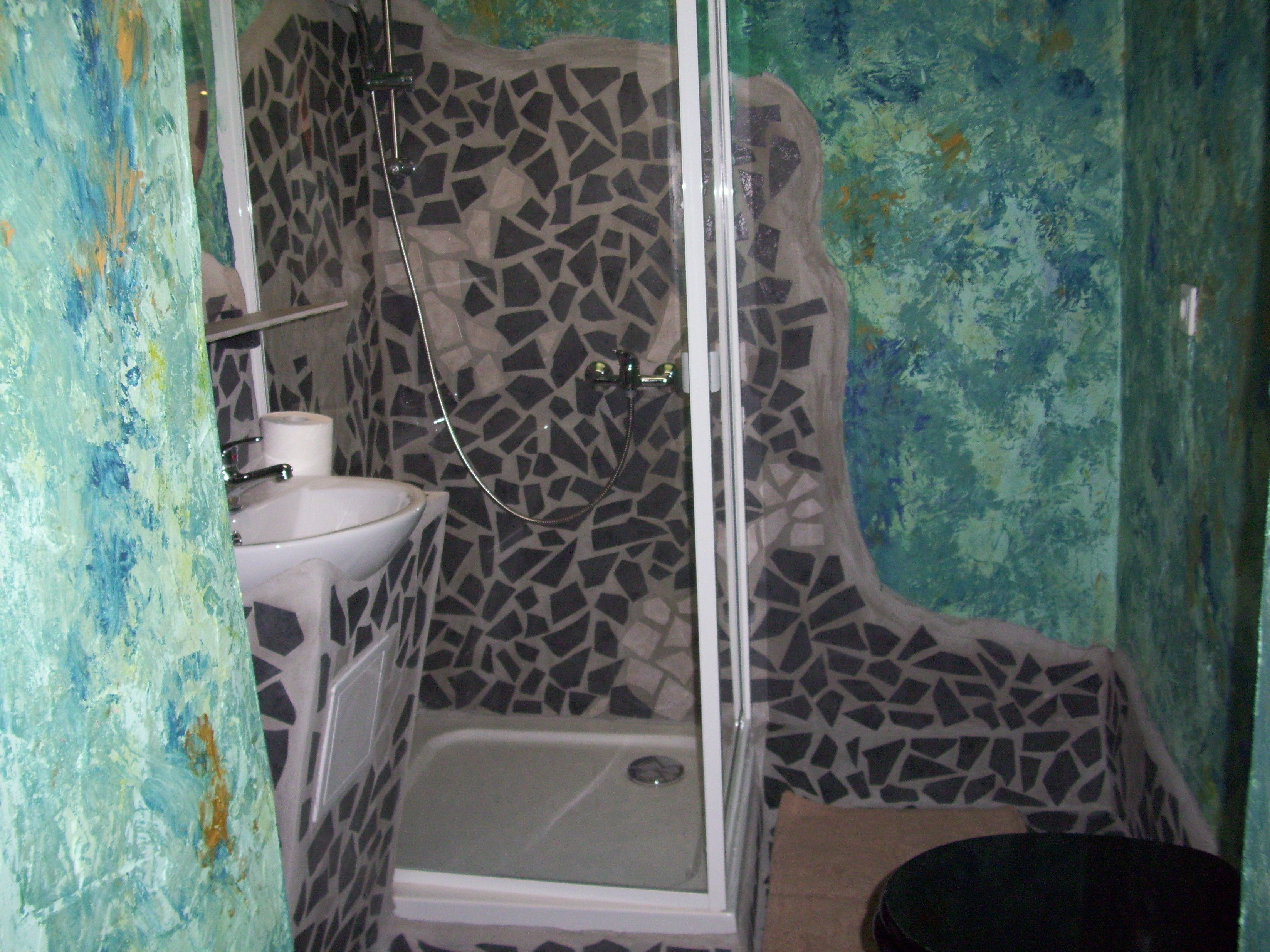 single room | bathroom | shower, free toiletries, towels