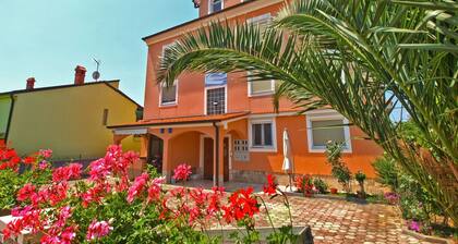 Apartment Denis 19
