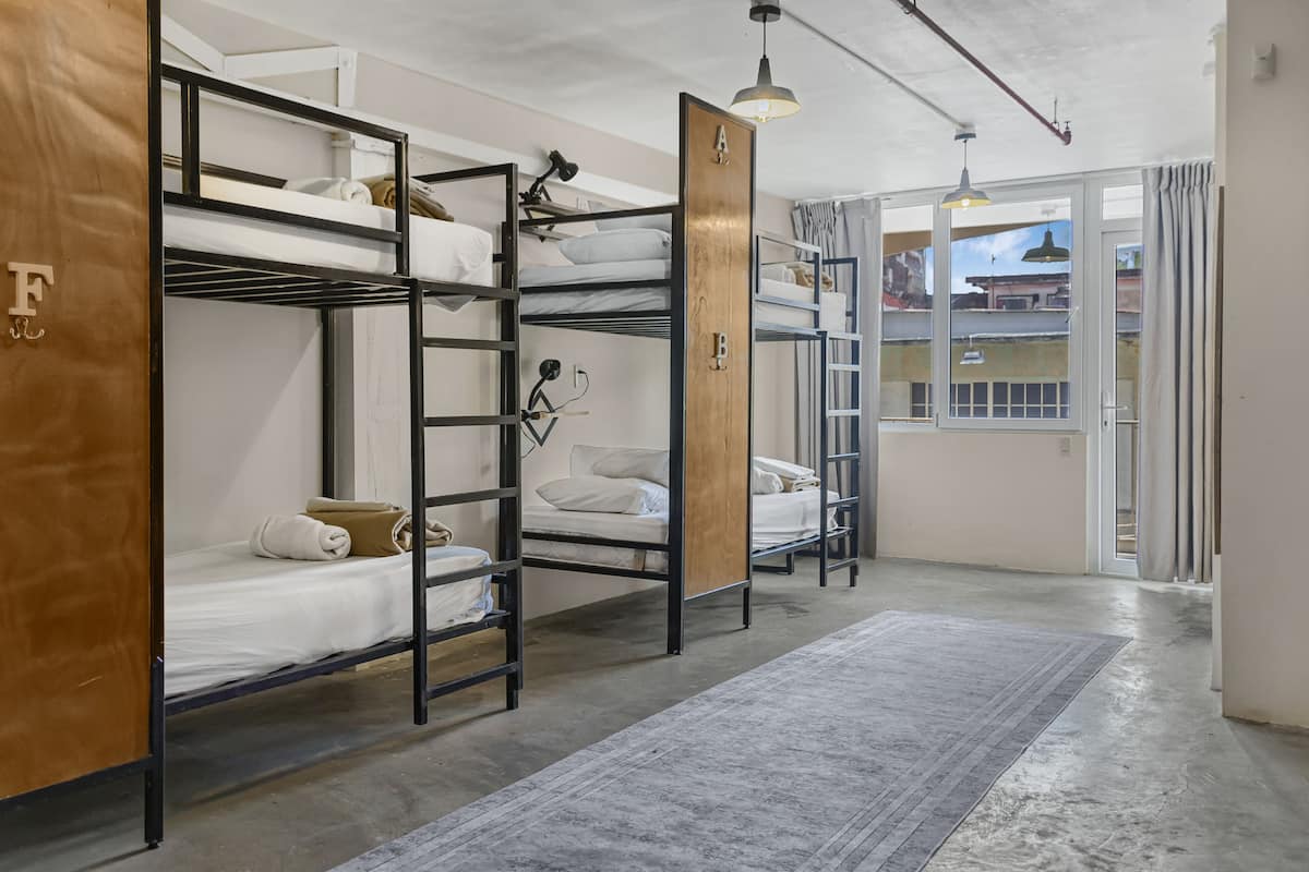 Bed in 6-Bed Female Dormitory Room | 1 bedroom, free WiFi