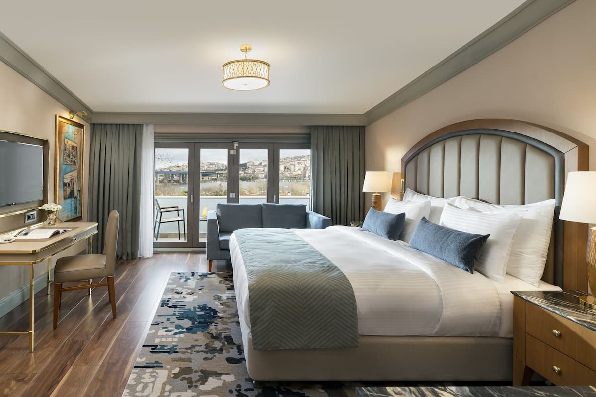 Executive suite, meerdere bedden | 2 slaapkamers, Italiaanse Frette-lakens, luxe beddengoed