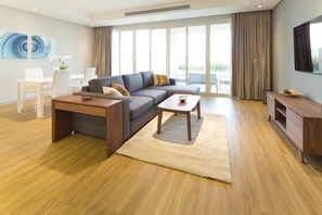 Luxury Villa, 2 Bedrooms, Beach View, Beachfront | Living room