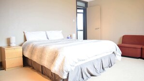 Unclassified image, 3 of 14, button - Bright, Modern 2 Bed in Maida Vale (London)