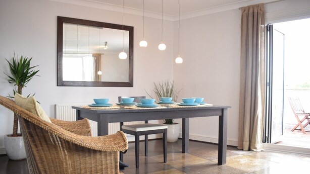 Unclassified image, 1 of 14, button - Bright, Modern 2 Bed in Maida Vale (London)
